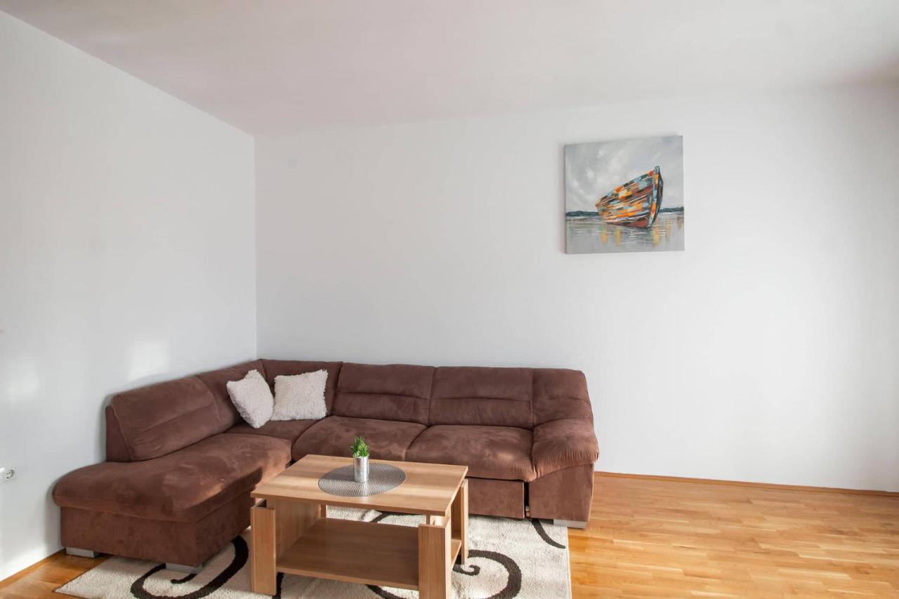 Blue Mate Apartment Bibinje Bagian luar foto